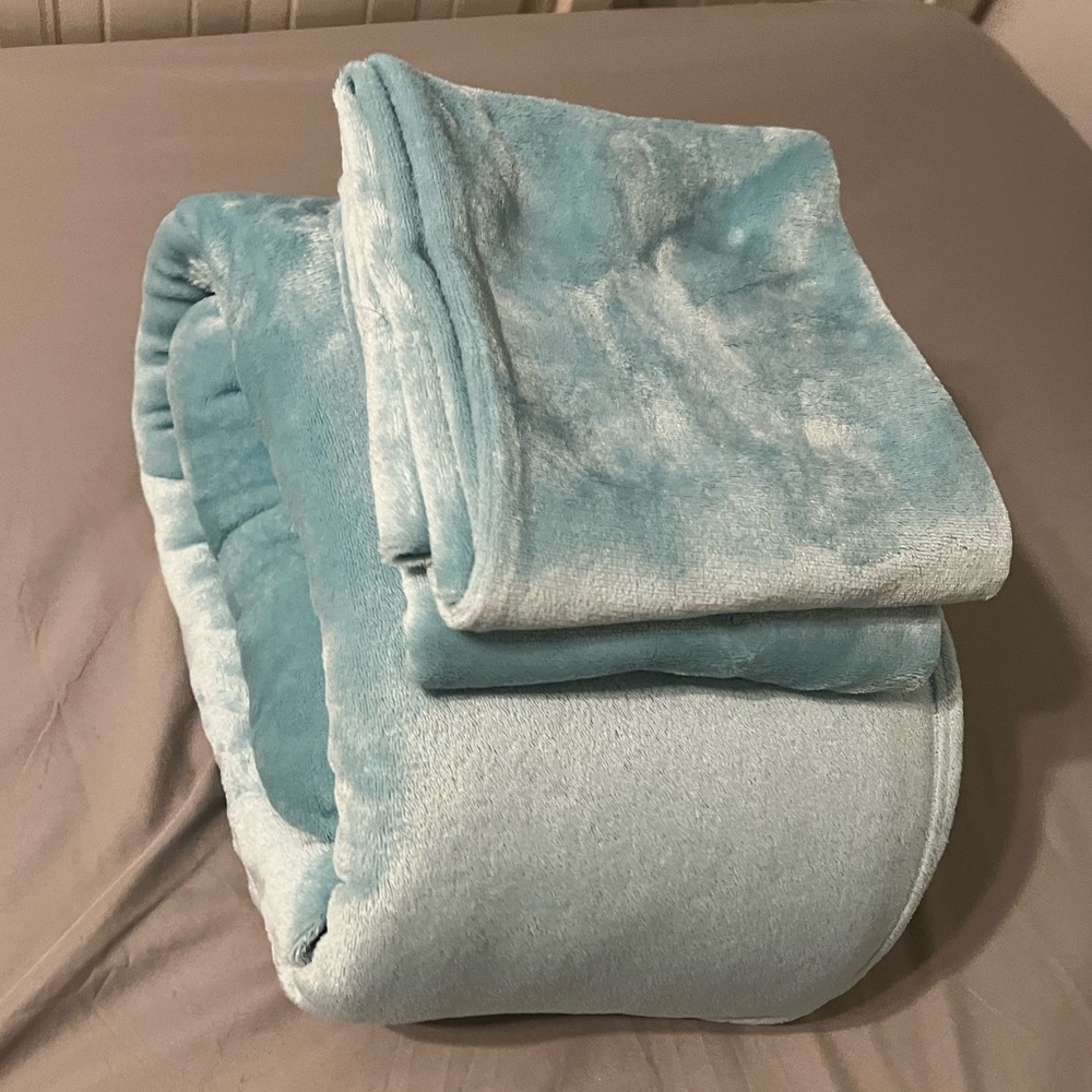 Berkshire VelvetSoft Sheets Set of 4 items, Full Size